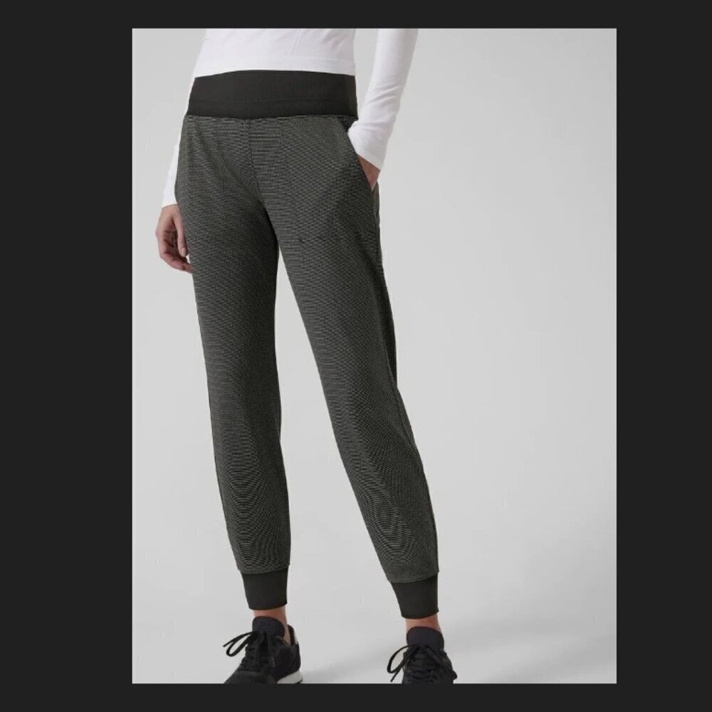 Athleta Vencie Textured Quick Dry Athletic Black Joggers XL
